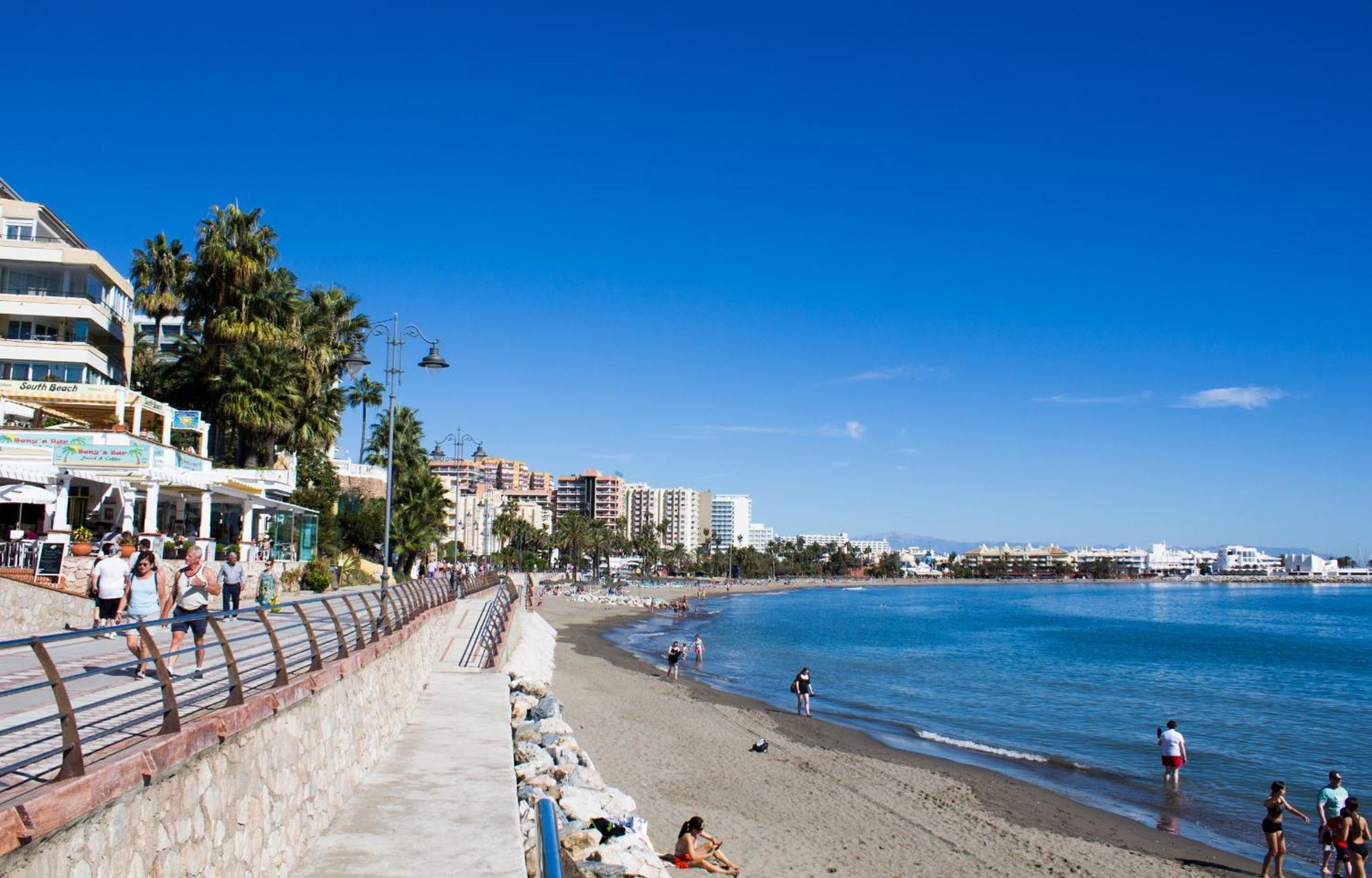 Benal Beach Suite Ii, Estudio Con Parque Acuatico Y Vistas Al Mar. Benalmádena Exterior photo