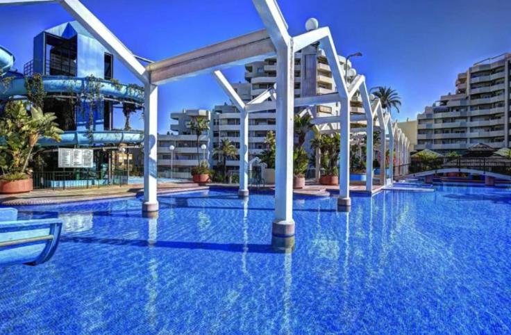 Benal Beach Suite Ii, Estudio Con Parque Acuatico Y Vistas Al Mar. Benalmádena Exterior photo