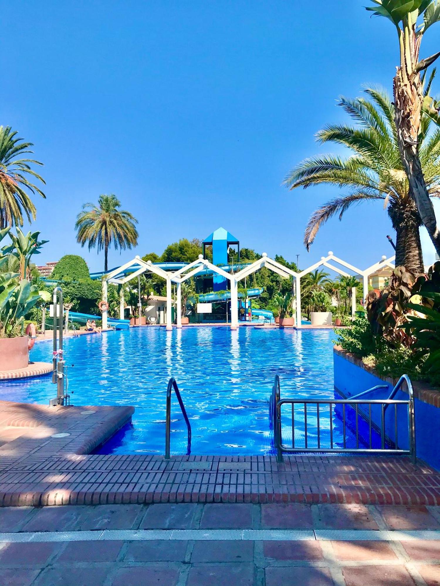 Benal Beach Suite Ii, Estudio Con Parque Acuatico Y Vistas Al Mar. Benalmádena Exterior photo